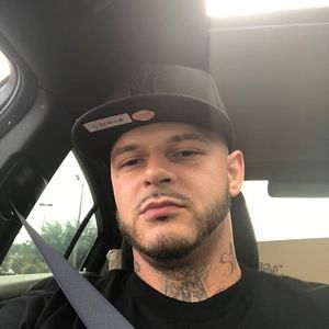 Meet your Posher, Malik